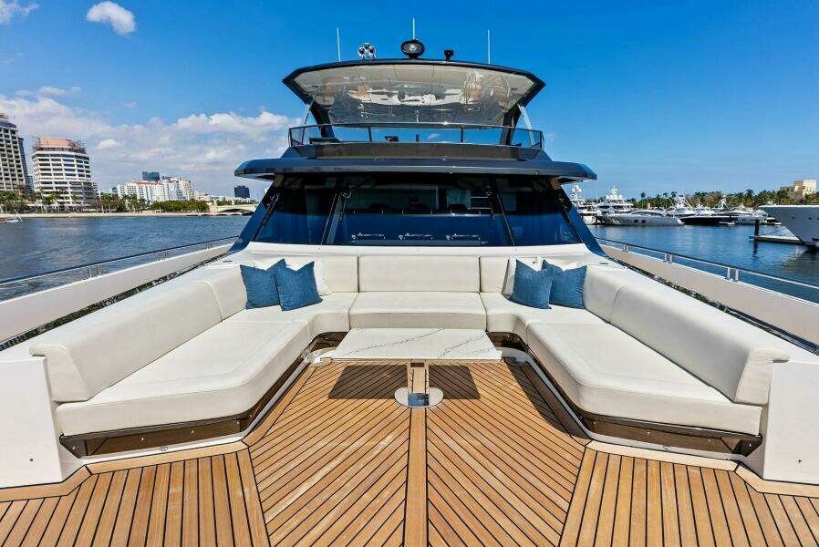 SERENITY NOW 115ft Ocean Alexander Yacht For Sale