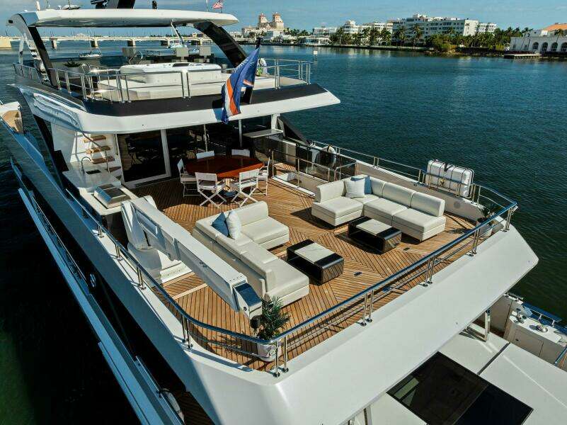 SERENITY NOW 115ft Ocean Alexander Yacht For Sale