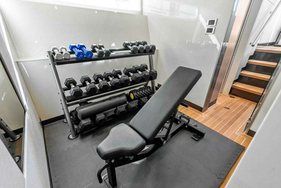 SERENITY NOW 115ft Ocean Alexander Yacht For Sale