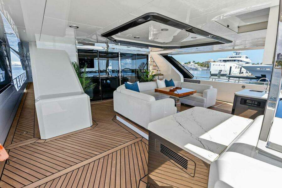 SERENITY NOW 115ft Ocean Alexander Yacht For Sale