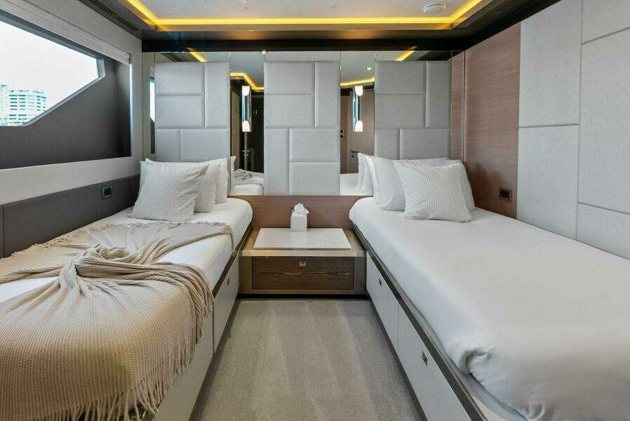 SERENITY NOW 115ft Ocean Alexander Yacht For Sale