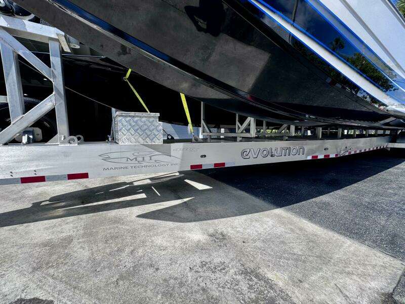 44ft MTI Yacht For Sale