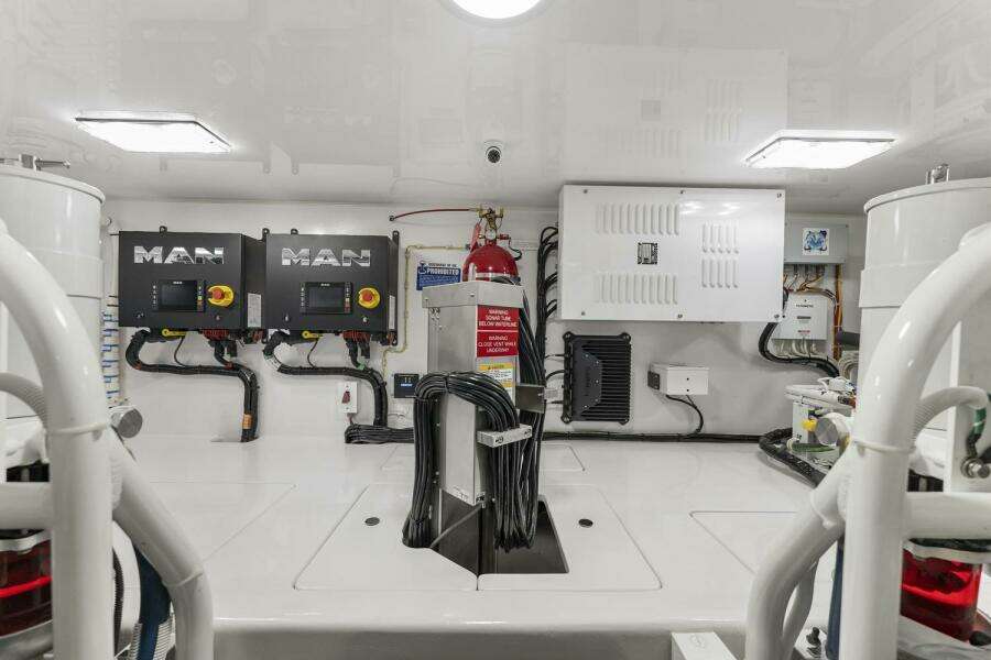 Viking 50 Billfish (32)