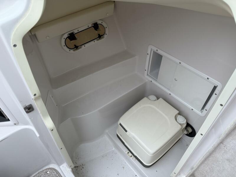 25' 2005 Four Winns 250 Horizon