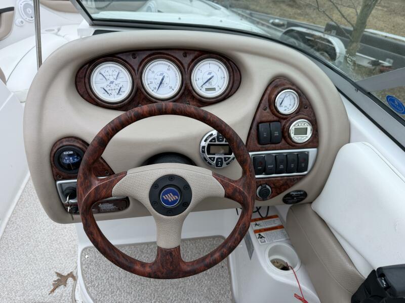 25' 2005 Four Winns 250 Horizon