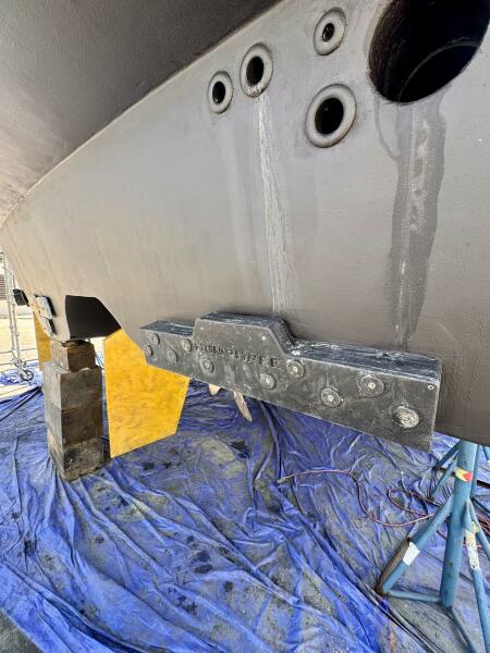 85' 2005 Pacific Mariner 85