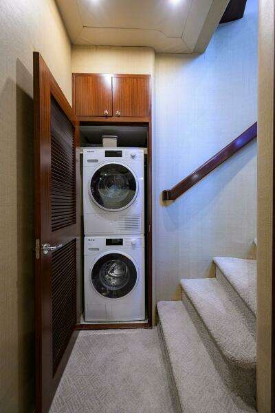 JULE 85ft Pacific Mariner Yacht For Sale