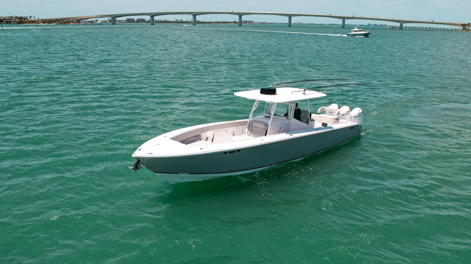 38' 2024 Jupiter 38 HFS