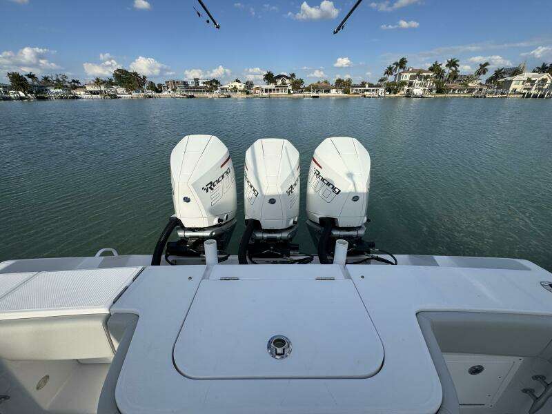 38ft Jupiter Yacht For Sale