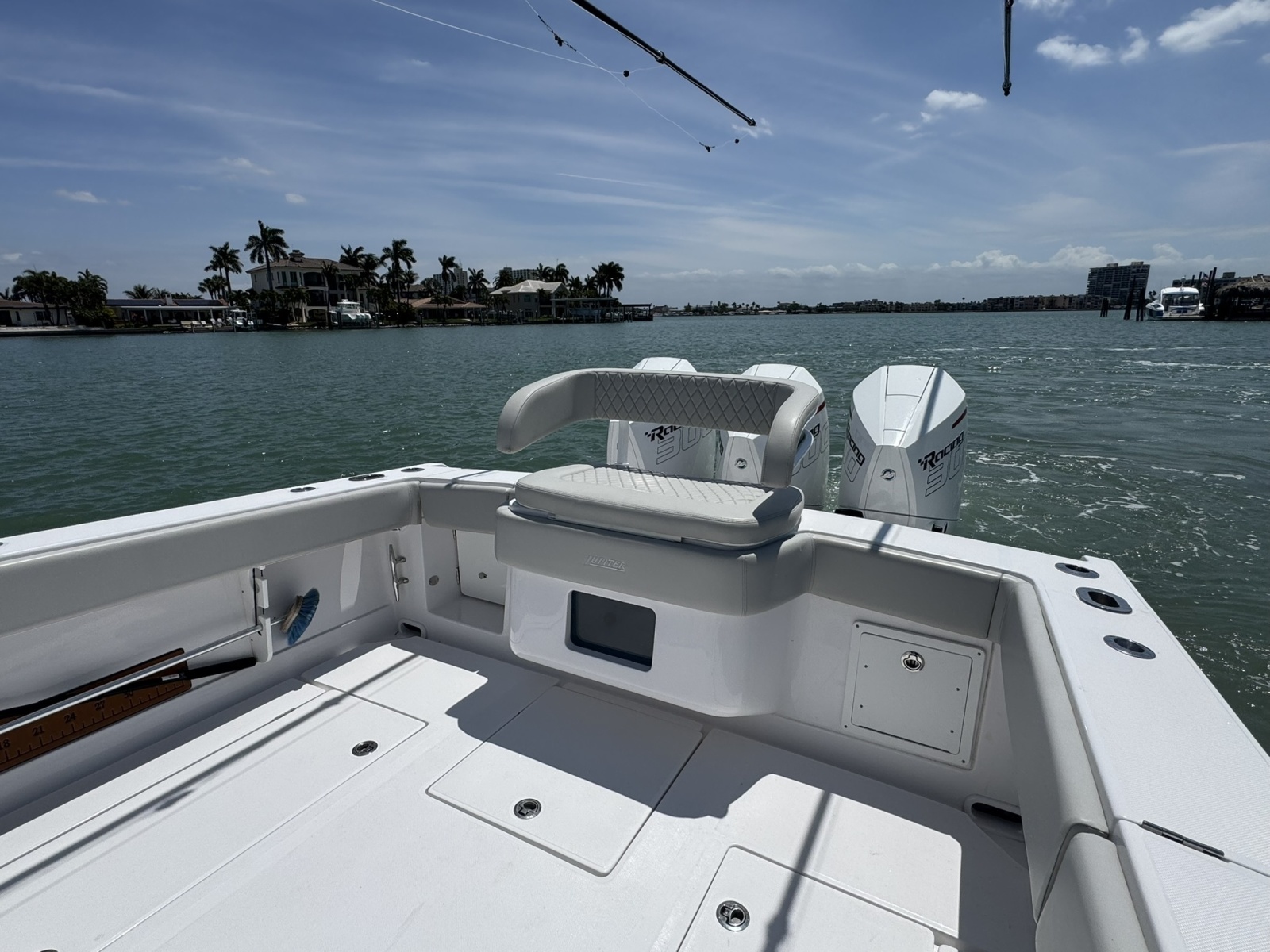 38' 2024 Jupiter 38 HFS
