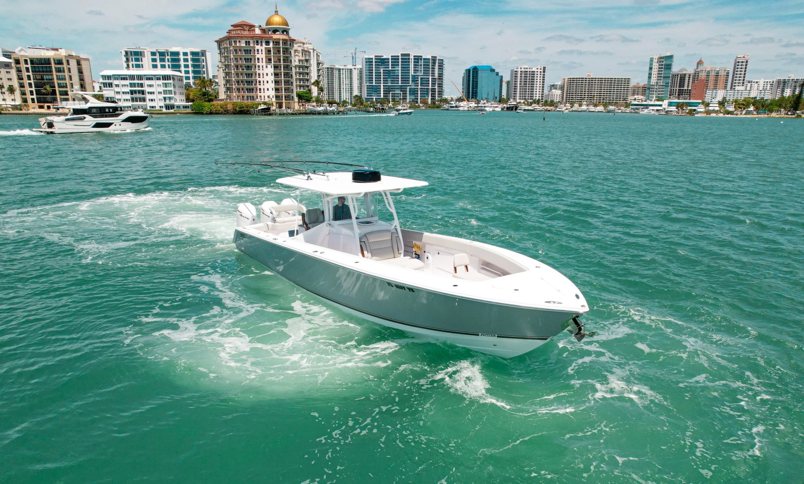 38' 2024 Jupiter 38 HFS