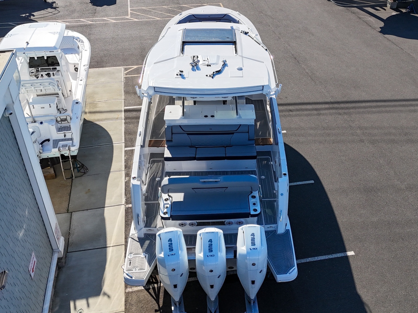 38ft Regal Yacht For Sale