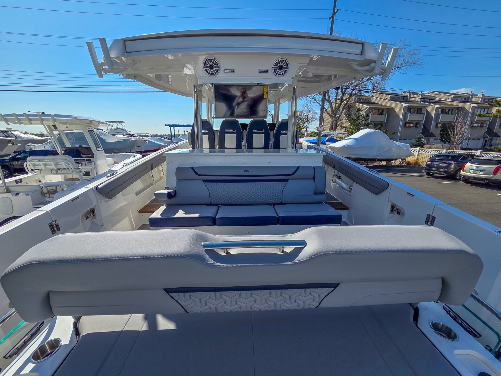 38ft Regal Yacht For Sale