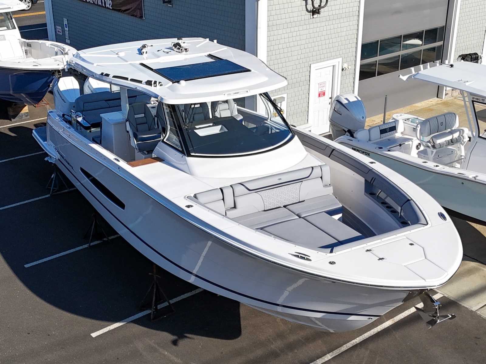 38ft Regal Yacht For Sale