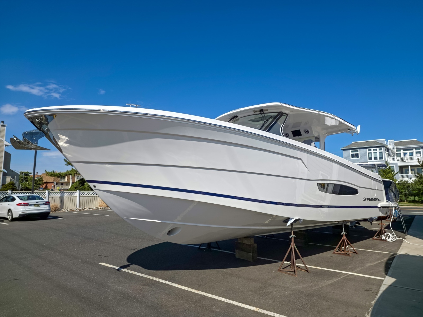 38ft Regal Yacht For Sale