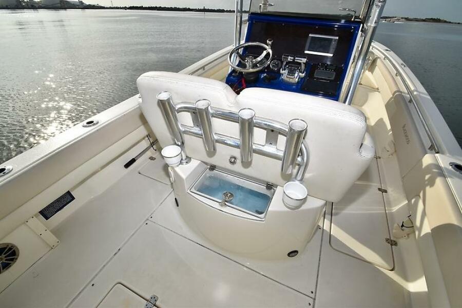 27' 2012 Blackwood 27