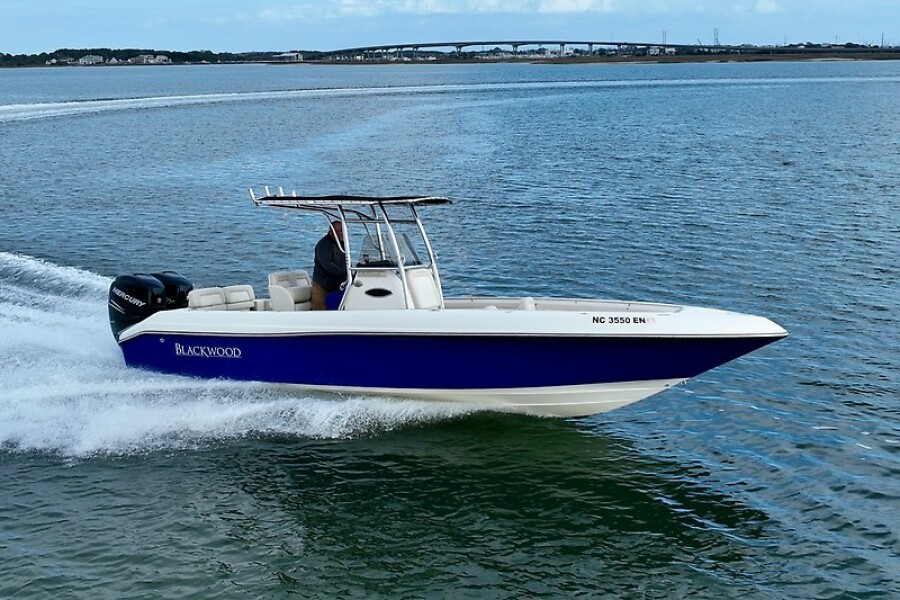 27' 2012 Blackwood 27