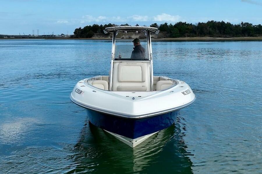 27' 2012 Blackwood 27