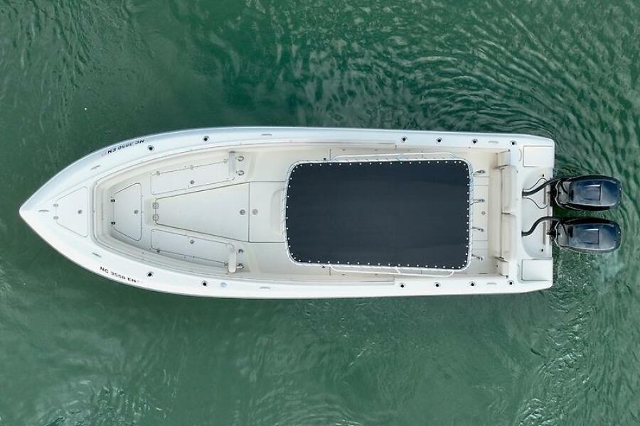 27' 2012 Blackwood 27