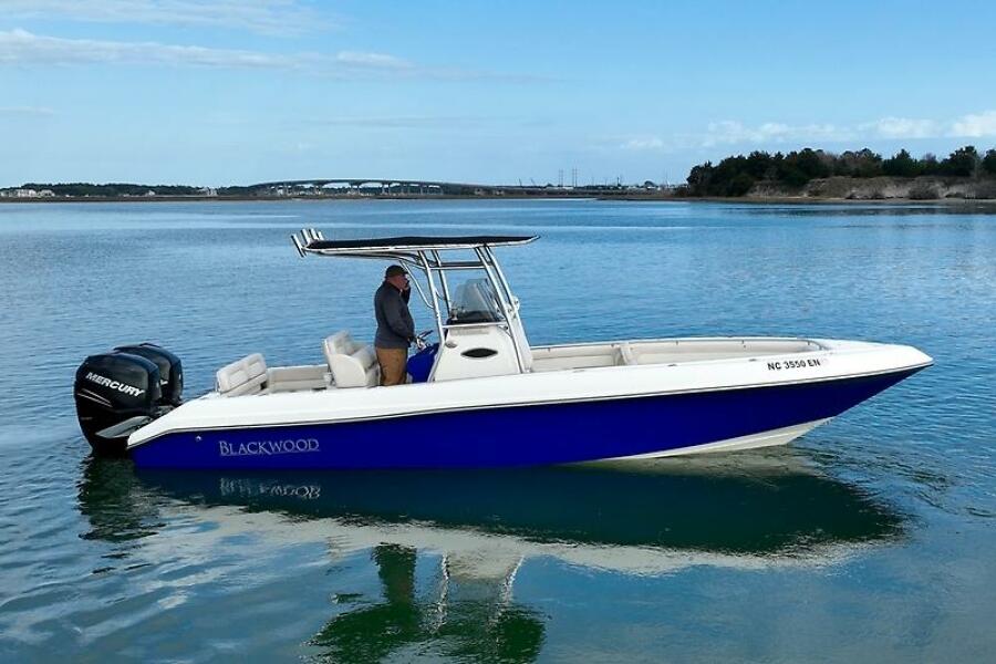 27' 2012 Blackwood 27