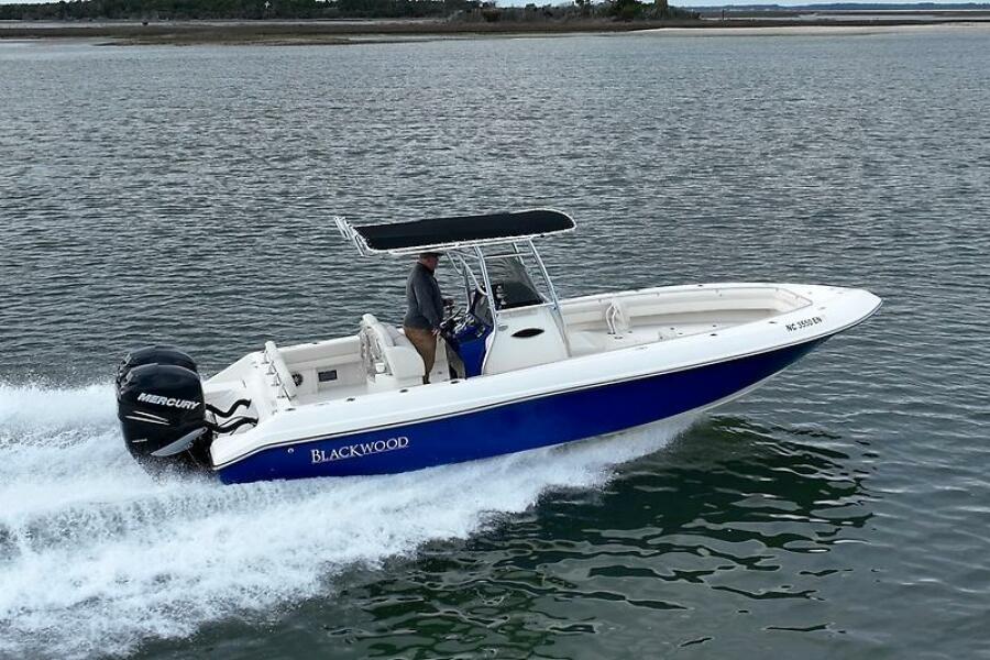 27' 2012 Blackwood 27