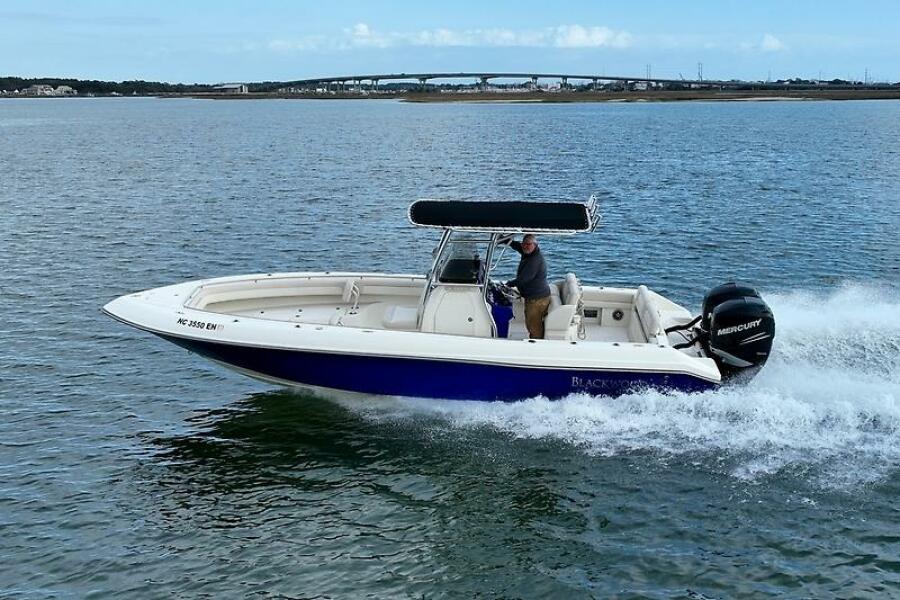 27' 2012 Blackwood 27