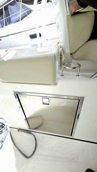 32ft Pursuit Yacht For Sale