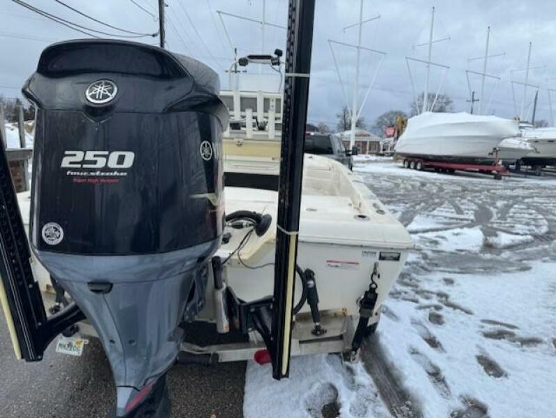 22' 2017 Skeeter ZX22