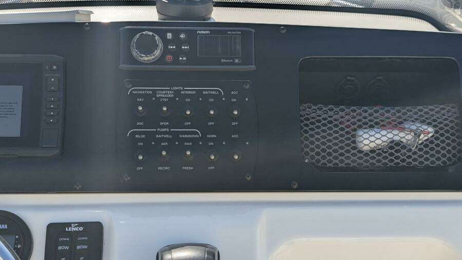 Mimi J 22ft Scout Yacht For Sale