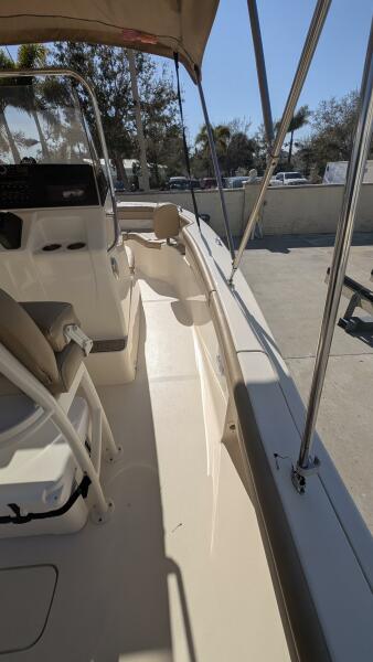 22' 2019 Scout 215xsf