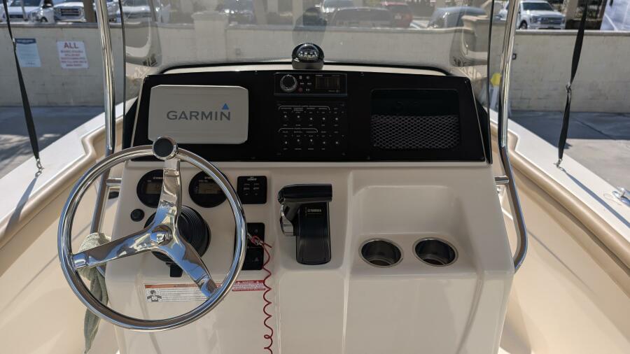 22' 2019 Scout 215xsf