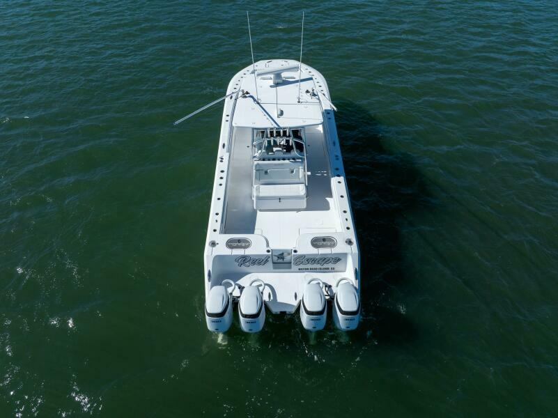 38' 2023 SeaHunter 38 CTS