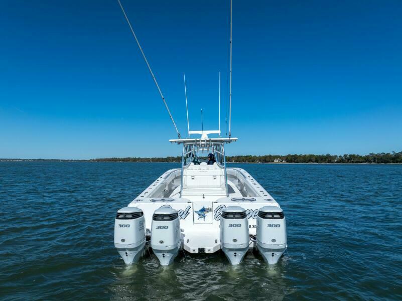 38' 2023 SeaHunter 38 CTS