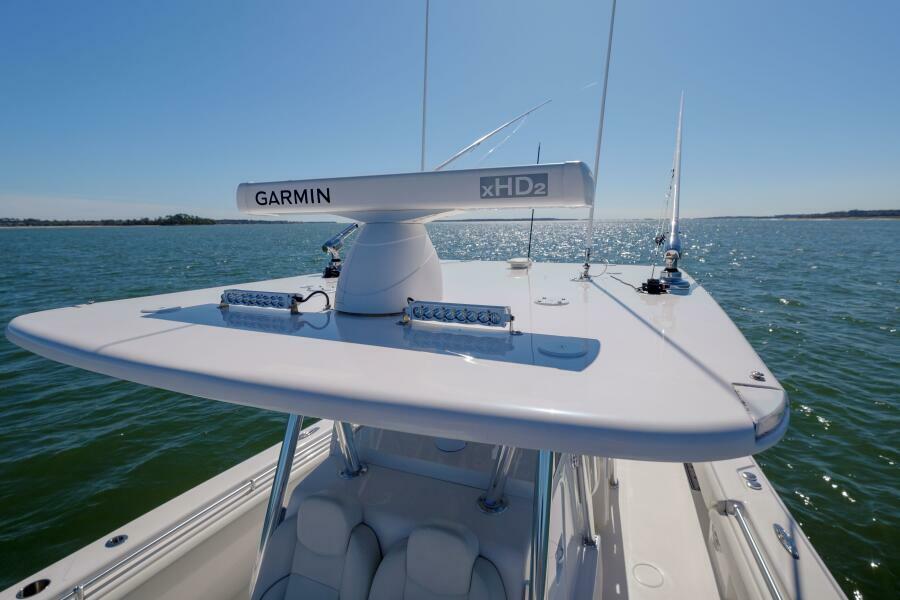 38' 2023 SeaHunter 38 CTS