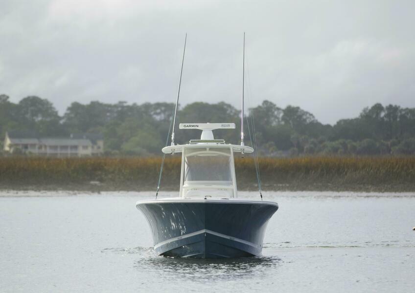 34' 2018 Regulator 34SS