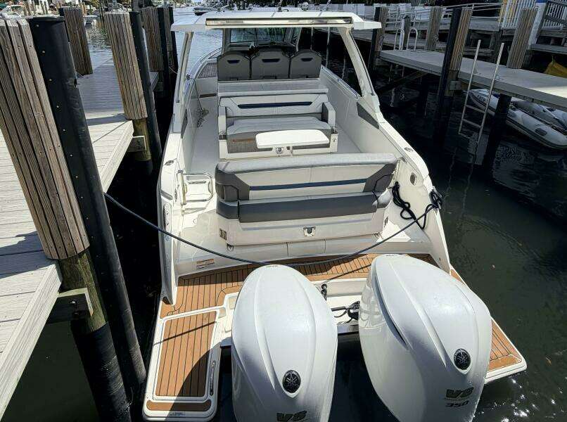 34ft Tiara Sport Yacht For Sale