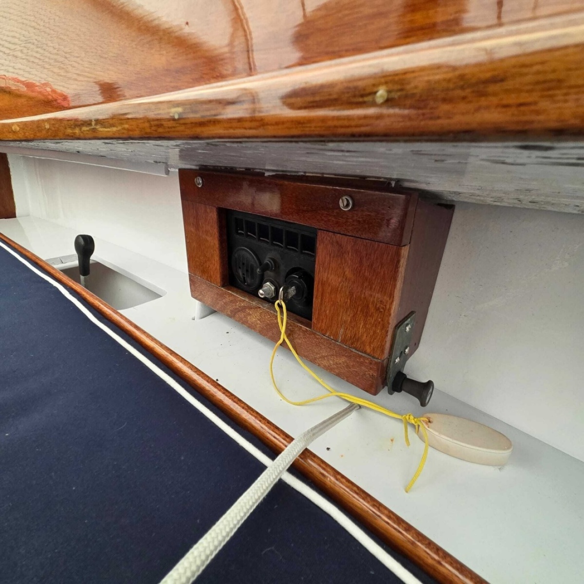 26' 1984 Herreshoff Alerion 26