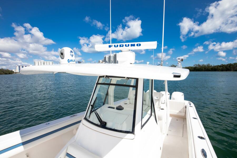 37' 2017 Intrepid 375 Open