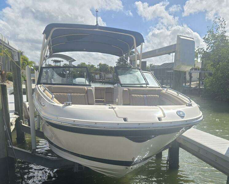 Cool Change 27ft Sea Ray Yacht For Sale