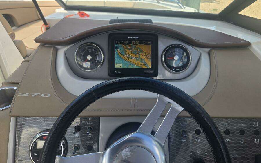 Cool Change 27ft Sea Ray Yacht For Sale