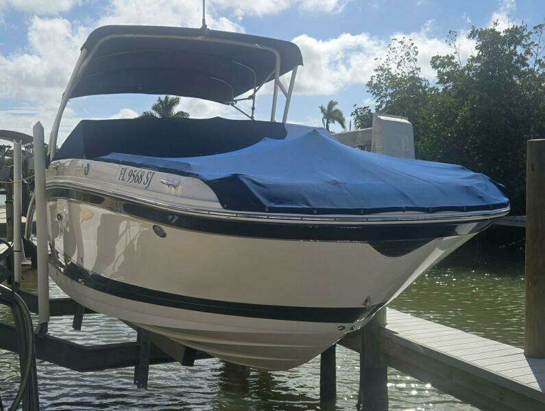 Cool Change 27ft Sea Ray Yacht For Sale