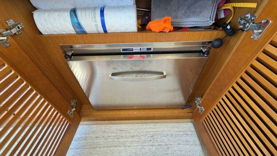 2019 Beneteau Swift Trawler 35