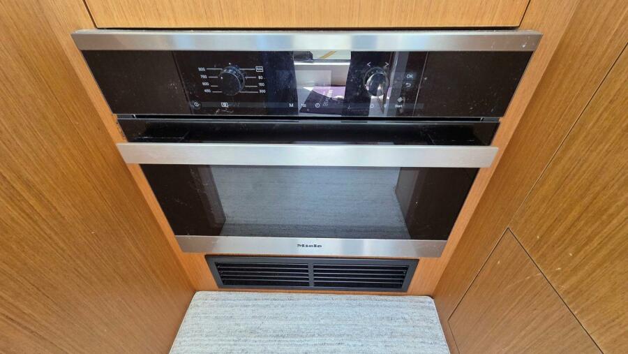 35' 2019 Beneteau Swift Trawler 35