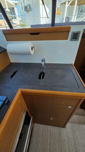 35' 2019 Beneteau Swift Trawler 35
