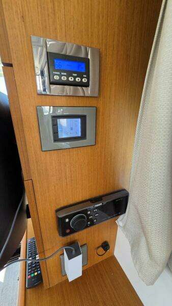 2019 Beneteau Swift Trawler 35