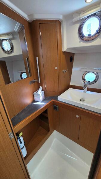 35' 2019 Beneteau Swift Trawler 35