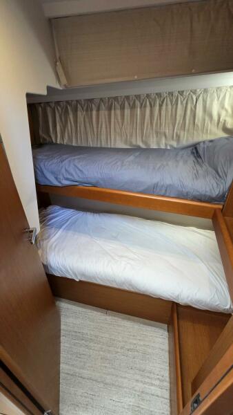 35' 2019 Beneteau Swift Trawler 35