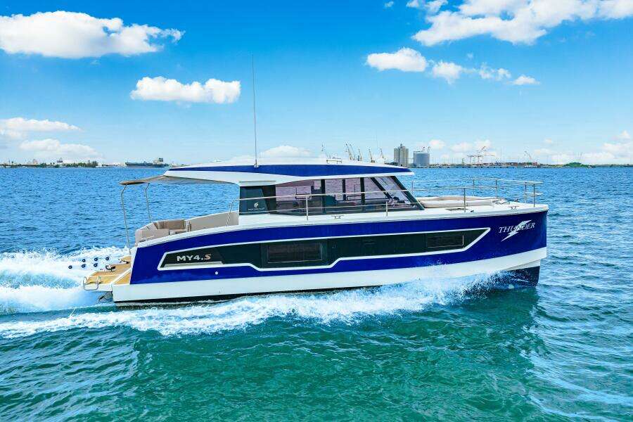 2021 Fountaine Pajot MY4.S