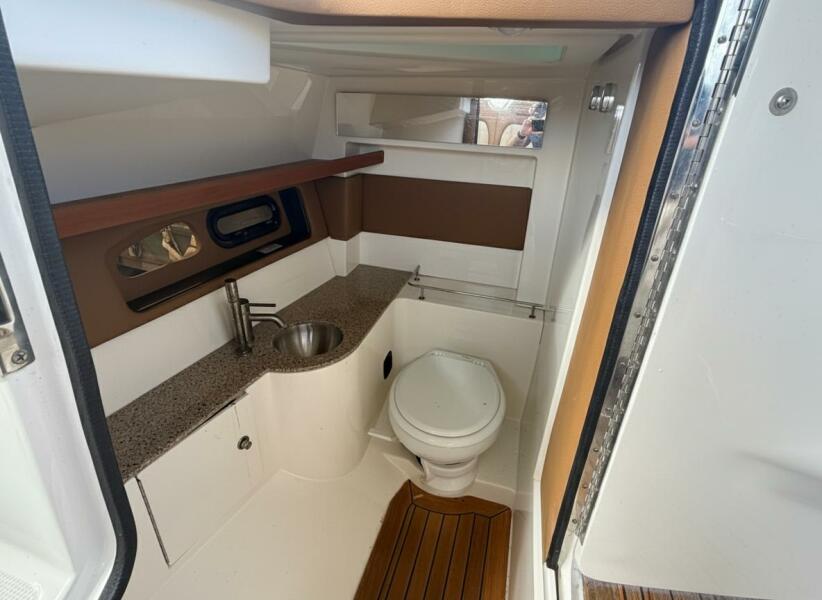 35' 2015 Sea Ray SLX 350