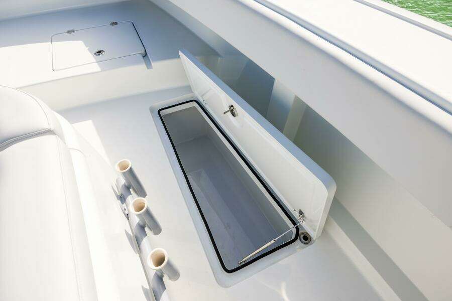 42ft Freeman Yacht For Sale